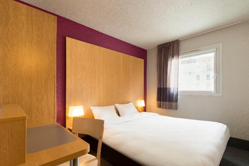 B&B Hotel La Rochelle Beaulieu פילבורו מראה חיצוני תמונה