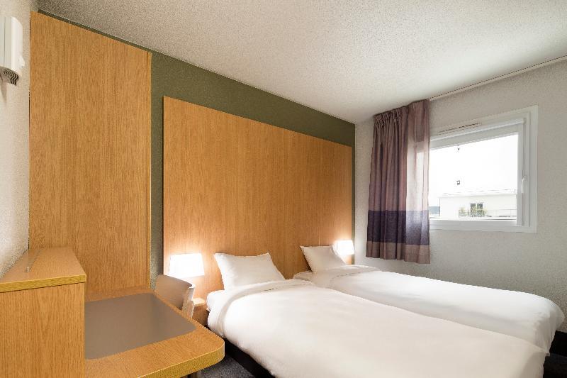 B&B Hotel La Rochelle Beaulieu פילבורו מראה חיצוני תמונה